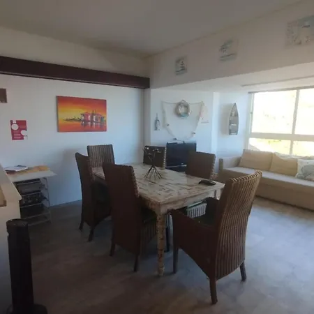 Seaside Refuge * 塞辛布拉